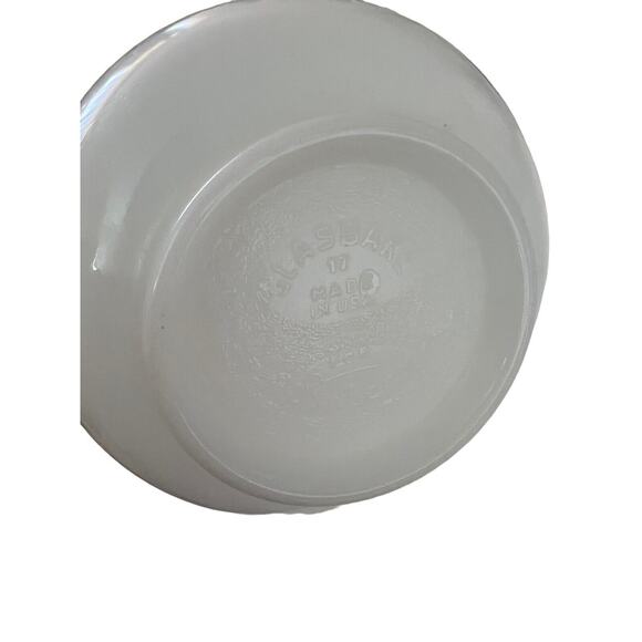 Vintage Glasbake Sunbeam Mixer Bowls Lot of 2 White Milk Glass 6.5” #17 - Picture 4 of 5